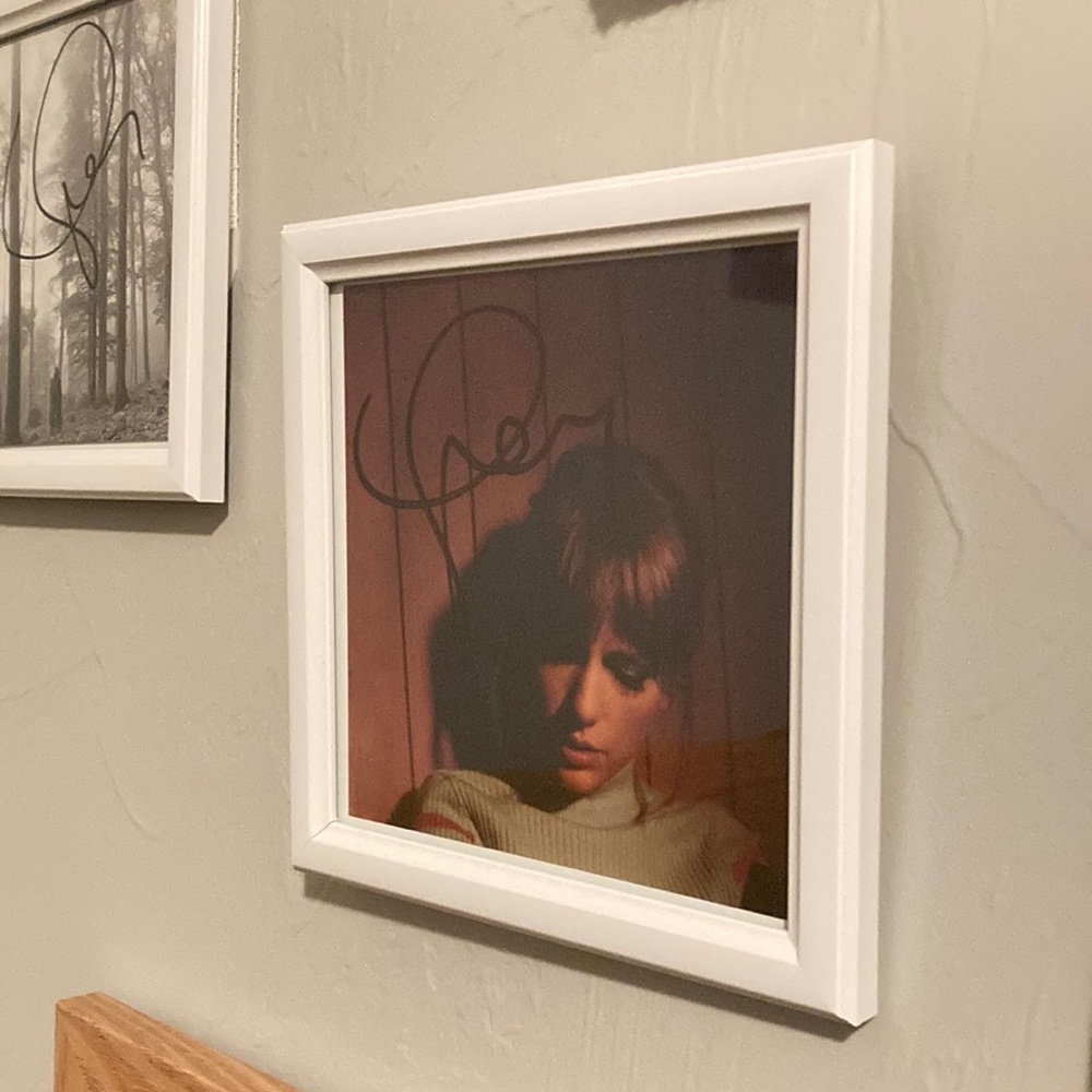 Taylor Swift SIGNED ‘midnights’ photo